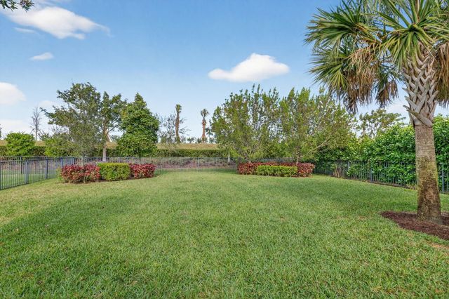 12485 N Parkland Bay Trail, Parkland, FL 33076