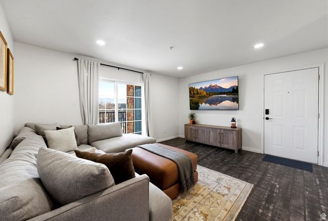 1936 N CREST RD, Saratoga Springs, UT 84045