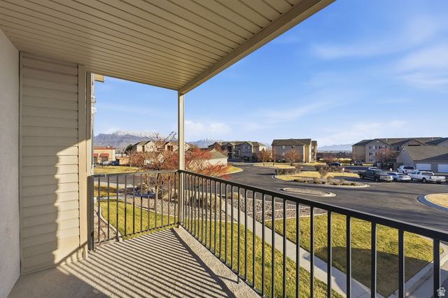 1936 N CREST RD, Saratoga Springs, UT 84045