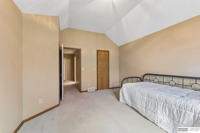 2338 N 133rd Circle, Omaha, NE 68164