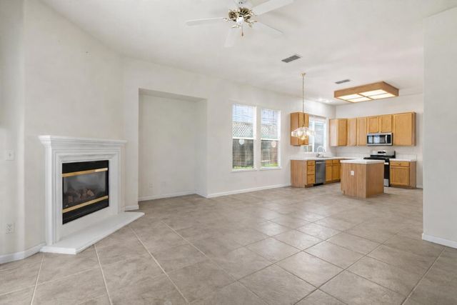 3269 Aruba St, West Sacramento, CA 95691