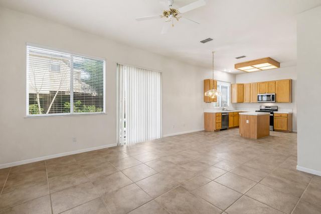 3269 Aruba St, West Sacramento, CA 95691