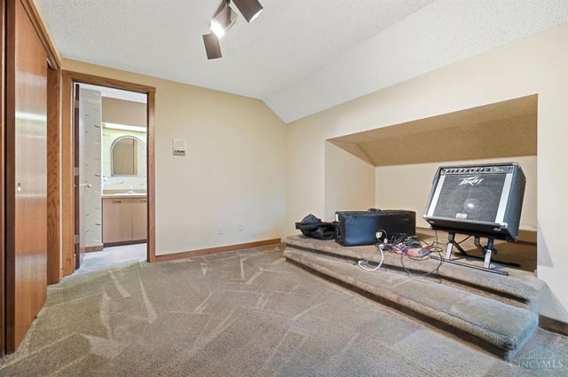 1760 Gloucester Drive, Fairfield, OH 45014
