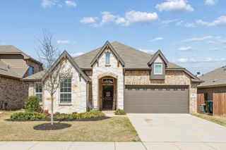 685 Coleman Street, Aubrey, TX 76227