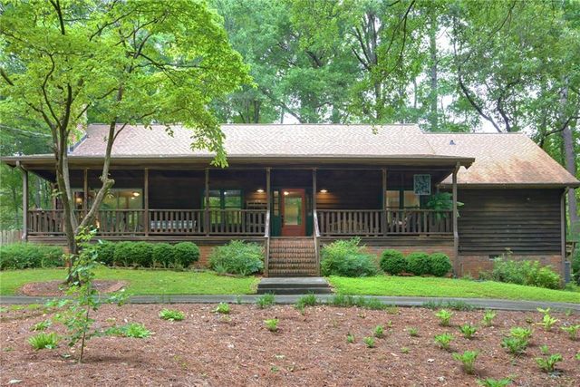 496 Carlouetta Road SW, Mableton, GA 30126
