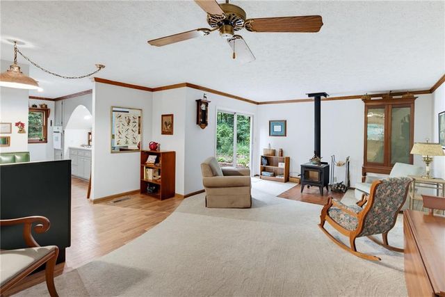 496 Carlouetta Road SW, Mableton, GA 30126