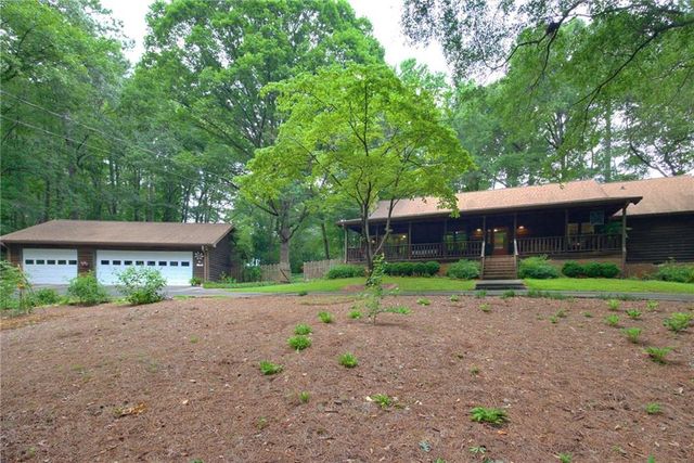 496 Carlouetta Road SW, Mableton, GA 30126