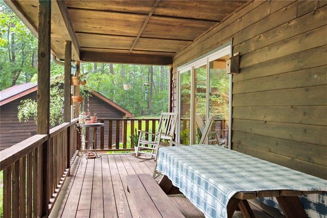 496 Carlouetta Road SW, Mableton, GA 30126