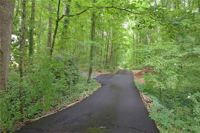 496 Carlouetta Road SW, Mableton, GA 30126