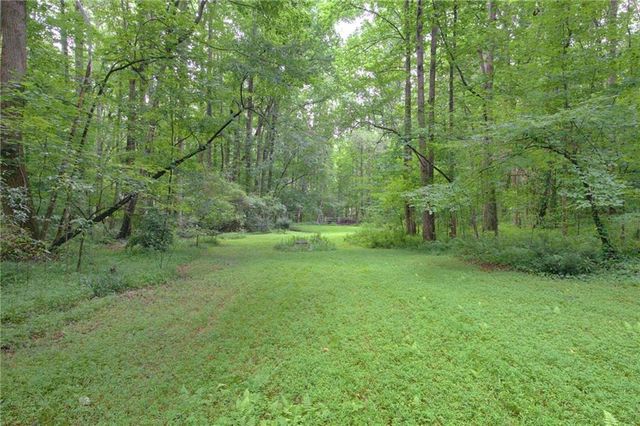 496 Carlouetta Road SW, Mableton, GA 30126