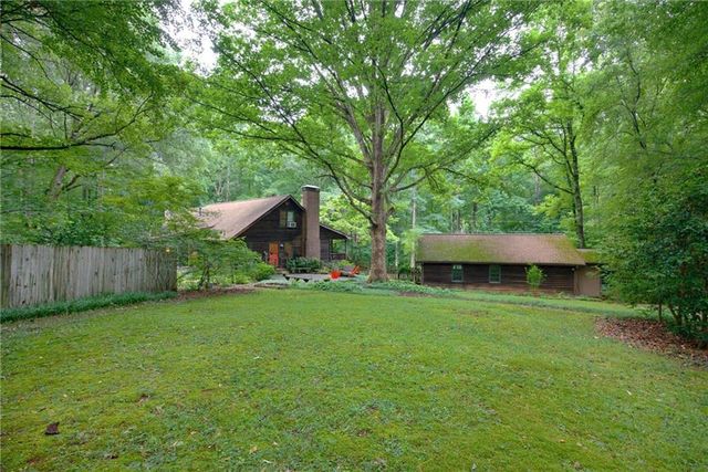 496 Carlouetta Road SW, Mableton, GA 30126