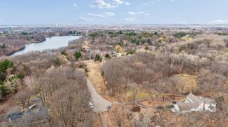 10 Sunny Side Lane, Sunfish Lake, MN 55118