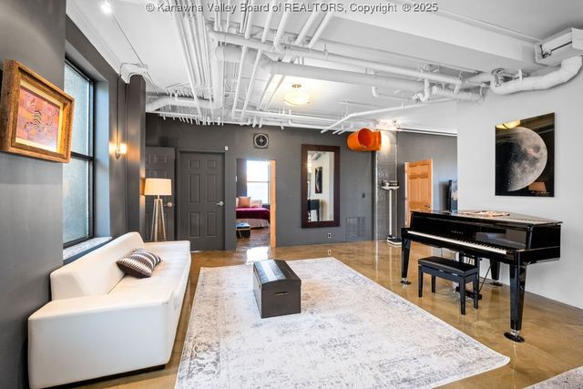 109 Capitol Street 400, Charleston, WV 25301