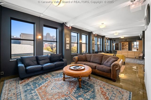 109 Capitol Street 400, Charleston, WV 25301