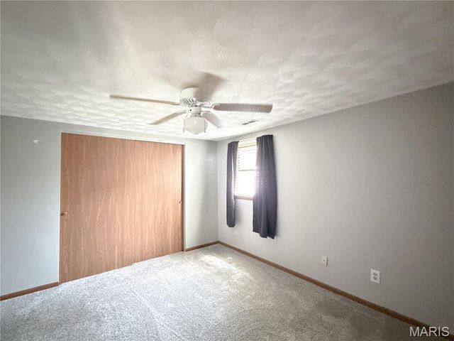 405 Veterans Drive, Waterloo, IL 62298