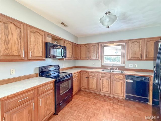 405 Veterans Drive, Waterloo, IL 62298