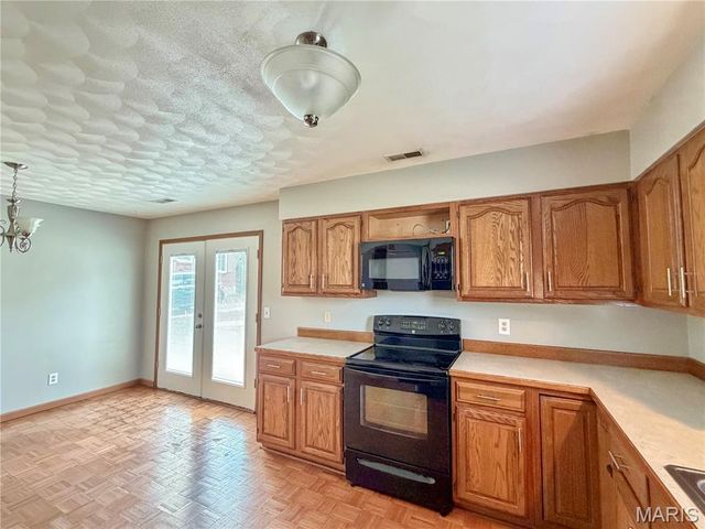 405 Veterans Drive, Waterloo, IL 62298