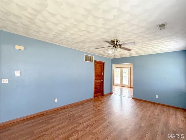 405 Veterans Drive, Waterloo, IL 62298