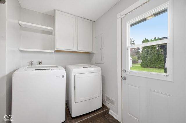 217 West Drive, Fishers, IN 46040