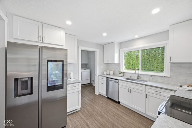 217 West Drive, Fishers, IN 46040