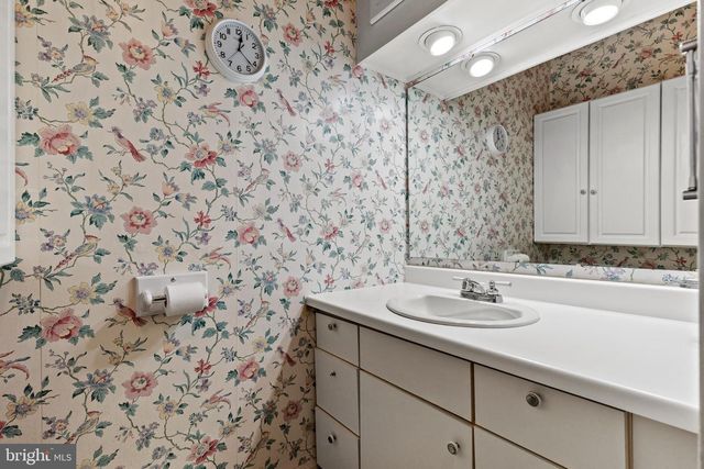 1557 STANTON ST, York, PA 17404