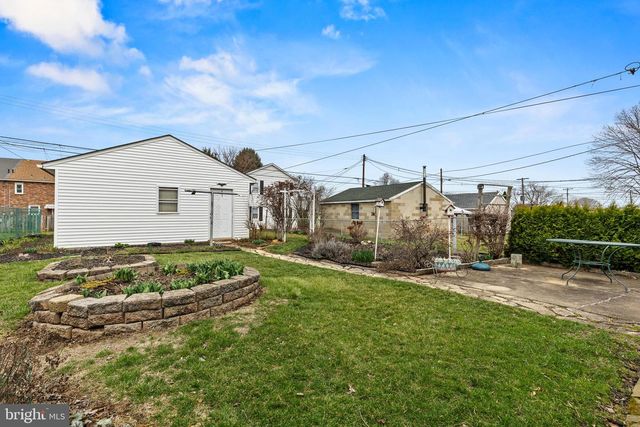 1557 STANTON ST, York, PA 17404