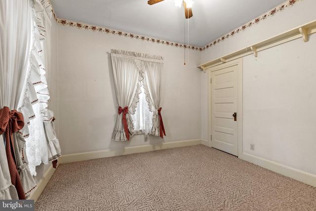 1557 STANTON ST, York, PA 17404