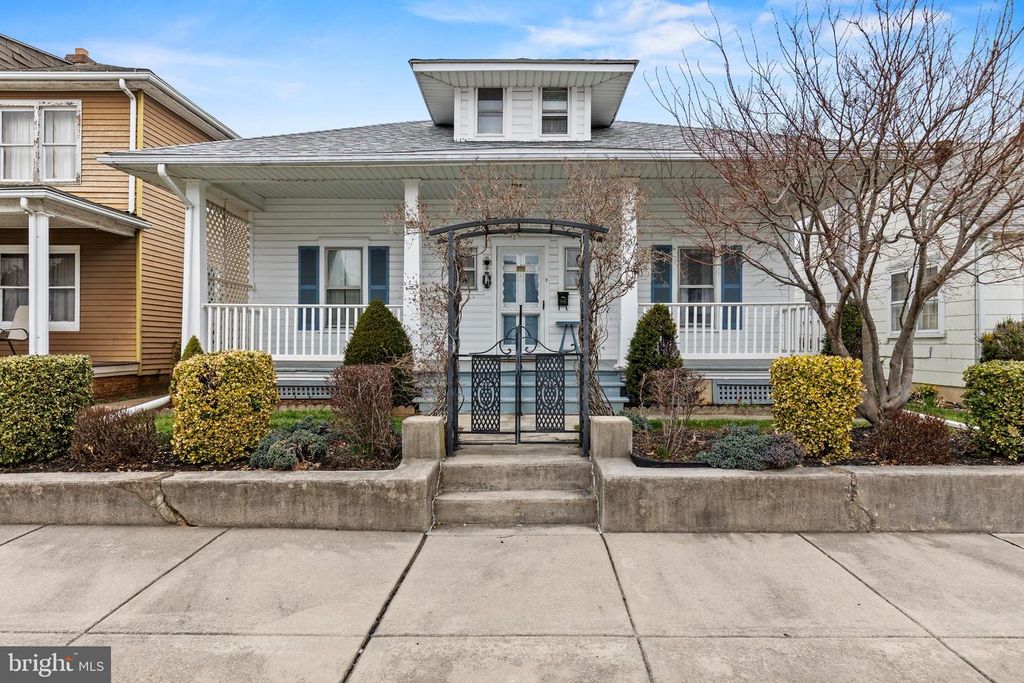 1557 STANTON ST, York, PA 17404