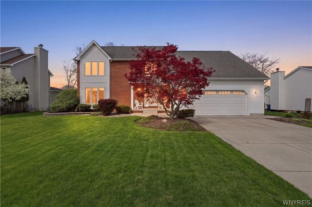 32 White Tail Run, Grand Island, NY 14072