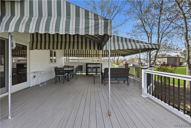 32 White Tail Run, Grand Island, NY 14072