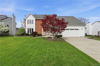 32 White Tail Run, Grand Island, NY 14072