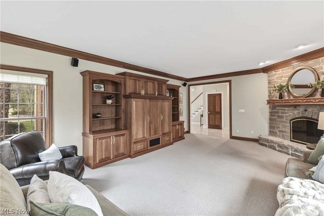 2085 Lands End Lane, Westlake, OH 44145