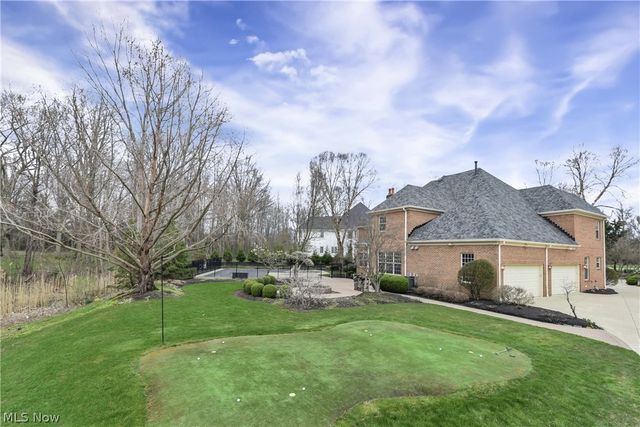 2085 Lands End Lane, Westlake, OH 44145