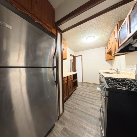 1603 E 22nd Street, Des Moines, IA 50317