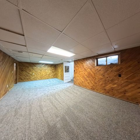 1603 E 22nd Street, Des Moines, IA 50317