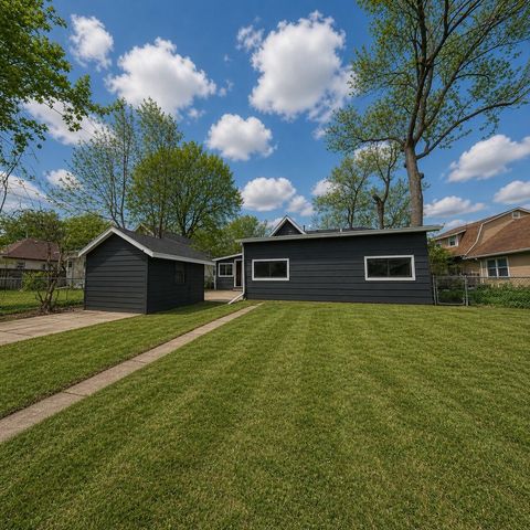 1603 E 22nd Street, Des Moines, IA 50317