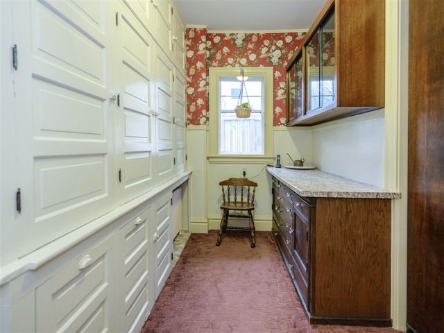 204 Monroe Street, Kalamazoo, MI 49006