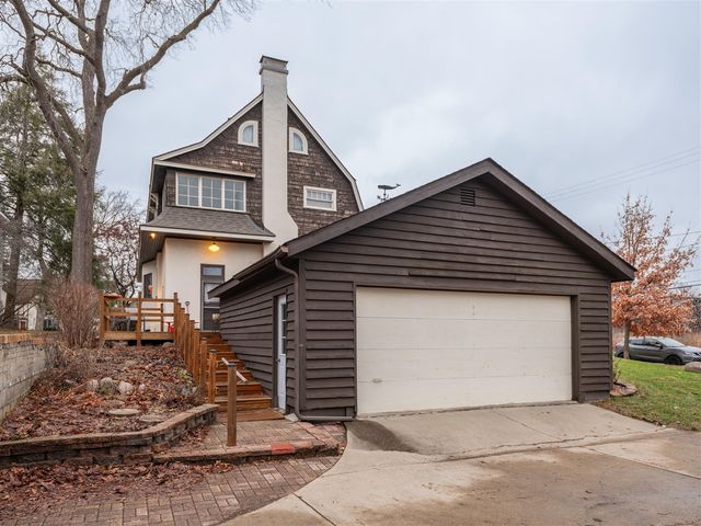 204 Monroe Street, Kalamazoo, MI 49006