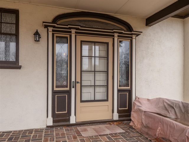 204 Monroe Street, Kalamazoo, MI 49006