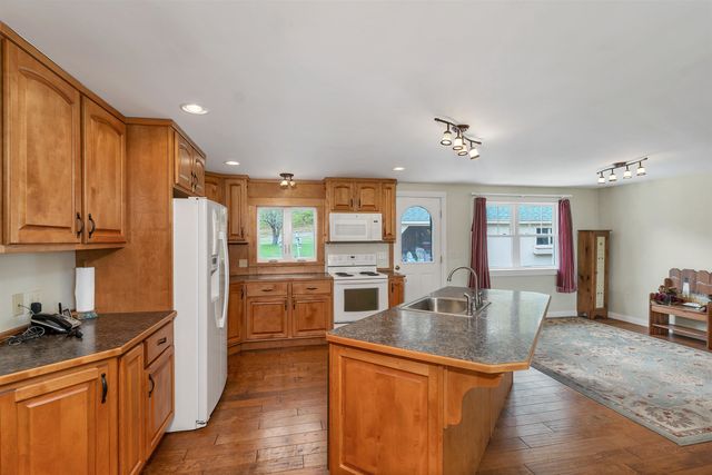 2834 Dick Brown Road, Bridgewater, NH 03264