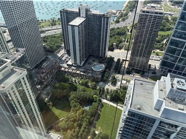 363 E Wacker Drive 5001, Chicago, IL 60601