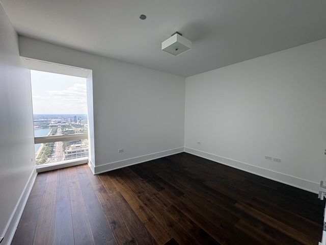 363 E Wacker Drive 5001, Chicago, IL 60601
