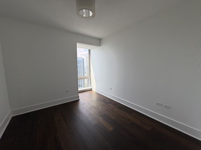 363 E Wacker Drive 5001, Chicago, IL 60601