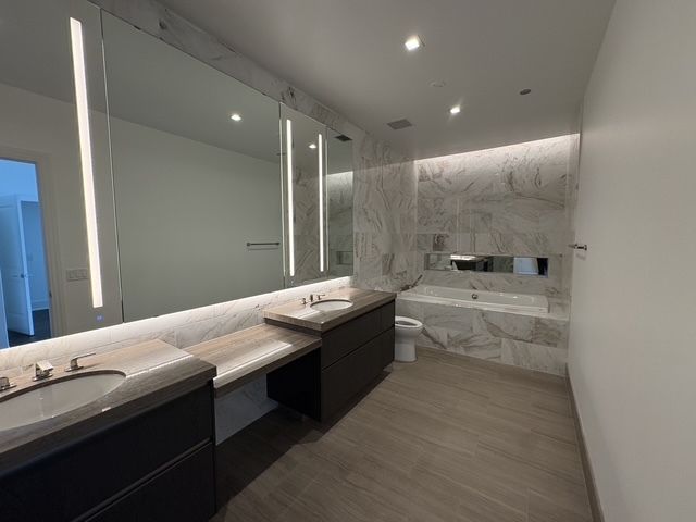 363 E Wacker Drive 5001, Chicago, IL 60601