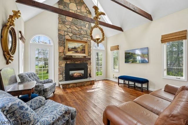4 Flintlock Rd, Readington Twp., NJ 08822