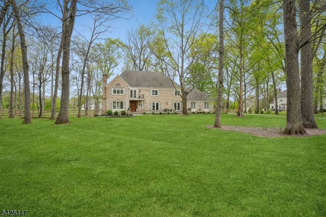 4 Flintlock Rd, Readington Twp., NJ 08822