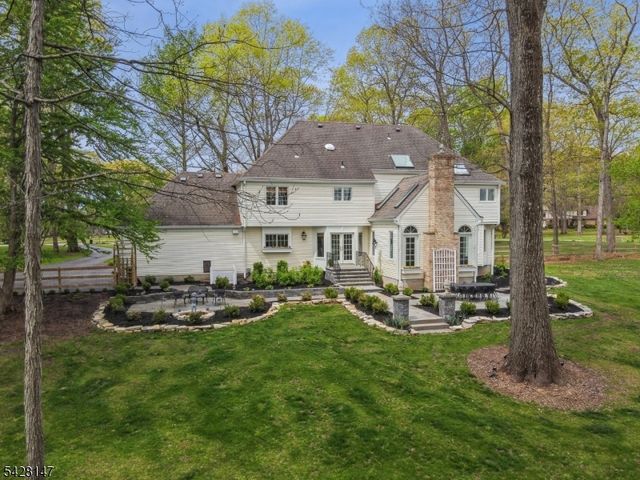 4 Flintlock Rd, Readington Twp., NJ 08822
