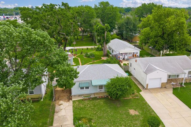 1014 S Edwards Ave, Wichita, KS 67213