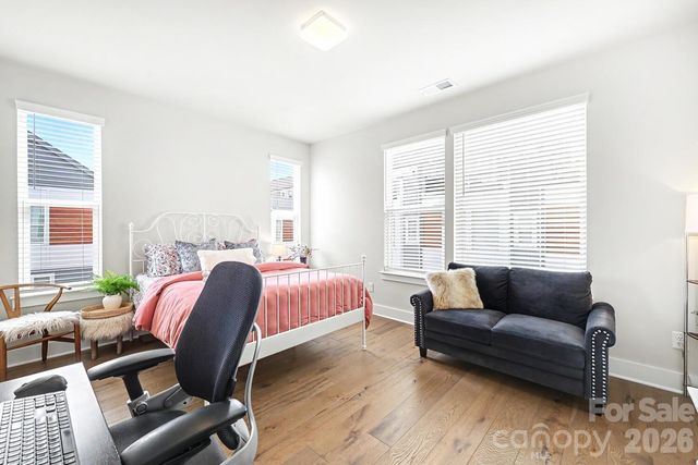 2032 Bryant Park Drive, Charlotte, NC 28208
