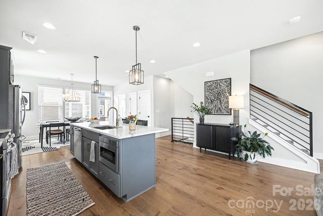 2032 Bryant Park Drive, Charlotte, NC 28208
